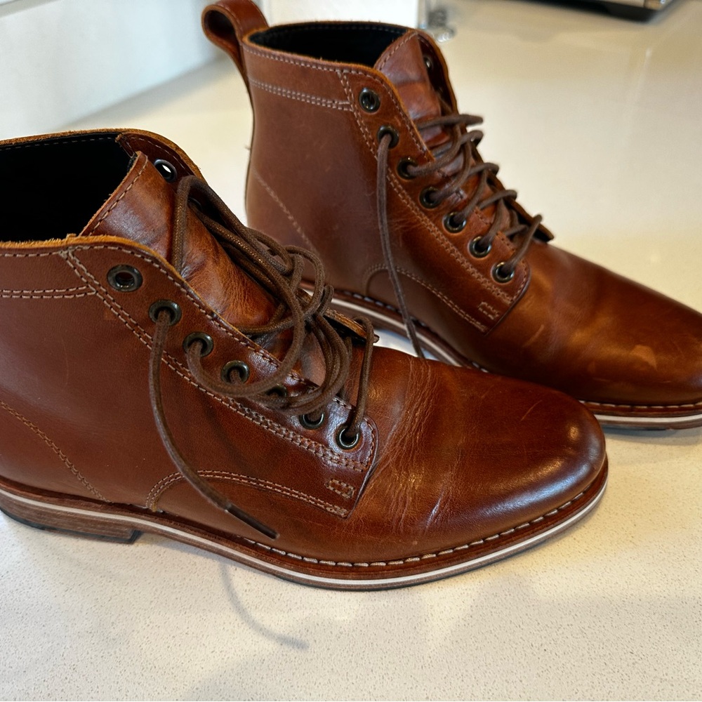 Men's Rich Brown Leather Lace-Up Boots